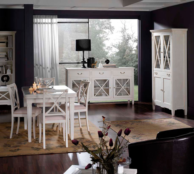 mueble clasico en blanco 