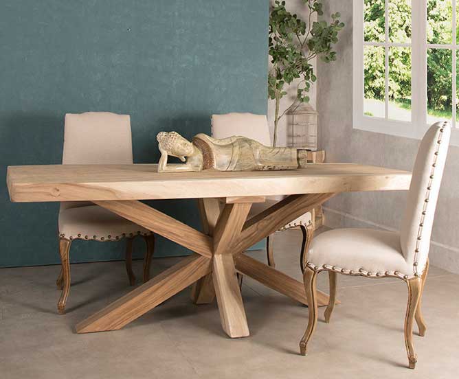 Mesa de comedor de madera maciza | Ofta