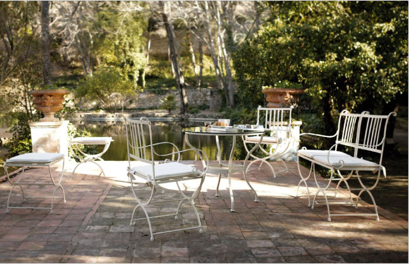 Silla de forja para terraza en Madrid