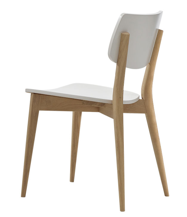 Silla asiento y respaldo blanco madera roble