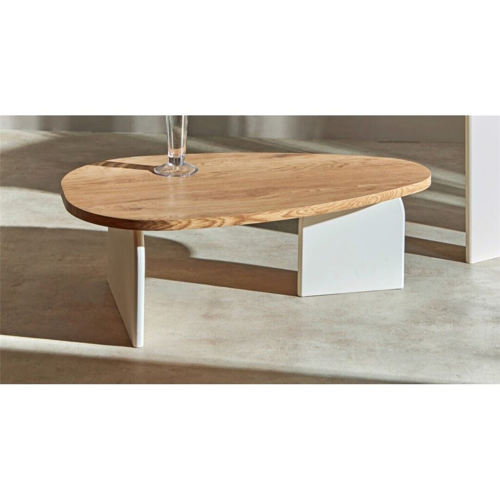 Mesa baja de centro moderno patas blanca y tapa nogal