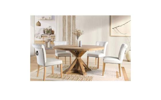 2 Sillas Tapizadas Beige Clasicas con Tachuelas  Serie Acombe