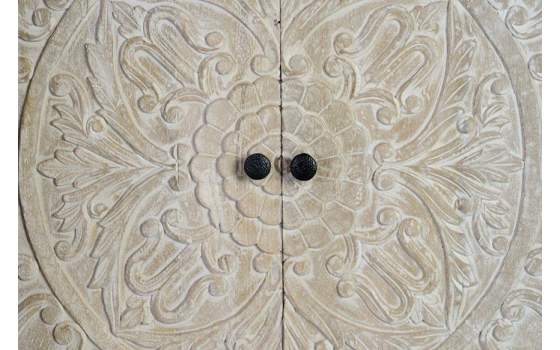 Aparador Mango 4 Puertas Talladas a Mano Blanco Decape Adriost