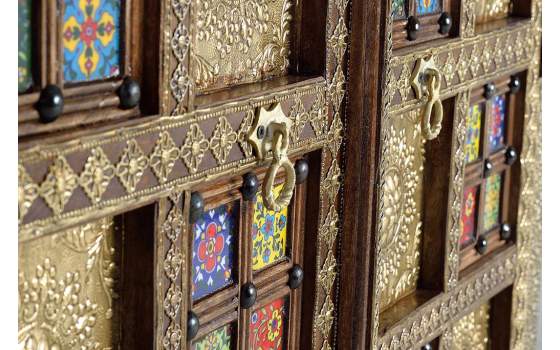 Armario Etnico 2 Puertas con Ceramica Bronce Repujado Aichen
