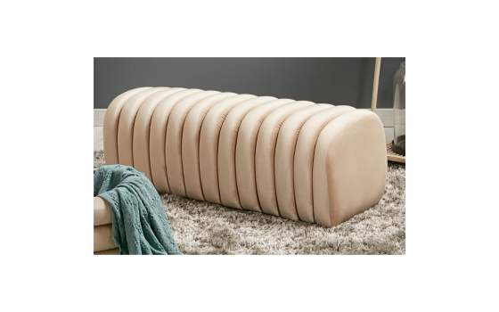 Banco Puff Tapizado Terciopelo Beige Estilo Actual Serie Aiku