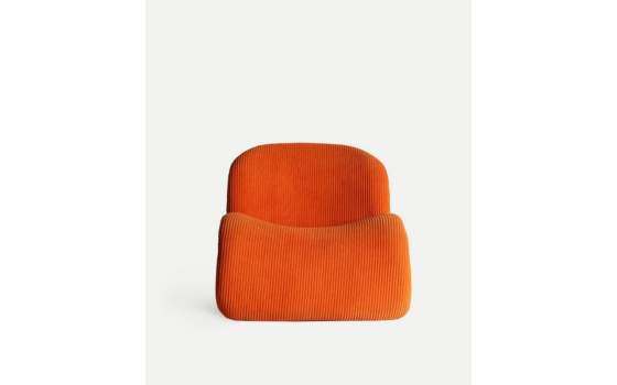 Butaca Moderna Baja Para Salon Tapizada Naranja Aprivas