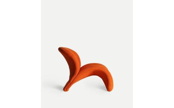 Butaca Moderna Baja Para Salon Tapizada Naranja Aprivas