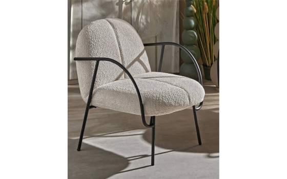 Butaca Salon Moderna Tapizada Beige y Metal - Serie Adalit