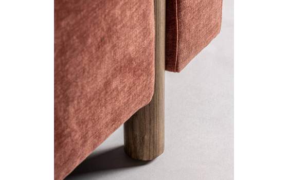 Butaca Sillon Estilo Contemporaneo Tapizado Burdeos Carlton