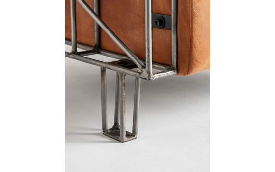 Butaca Sillon Estilo Industrial Piel y Acero  Serie Achaize