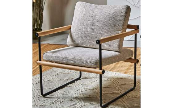 Butaca Tapizada Bicolor Beige y Topo Patas Metal Baysan