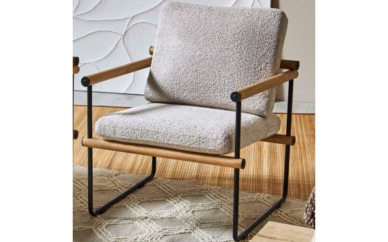 Butaca Tapizada Rizo Suave Beige Patas Metal Serie Baysan