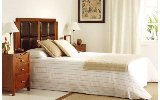 Cabecero Colonial Clasico Matrimonio Madera Piel Serie Amtriain