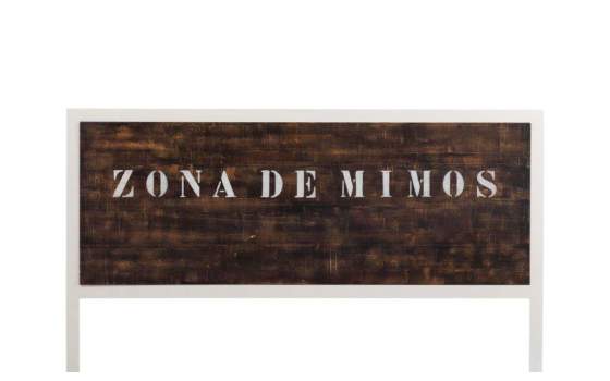 Cabecero de Forja con Tablero de Madera Central Texto Abtat
