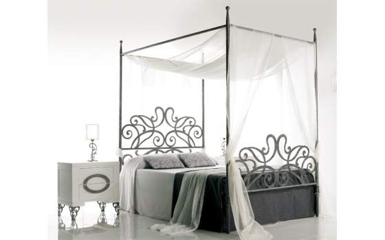 Cama de Forja Con Dosel Medea