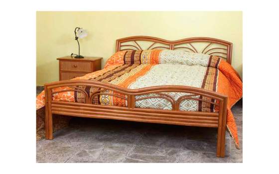 Cama Grande Tejido de Rattan Natural en Colores Serie Atains