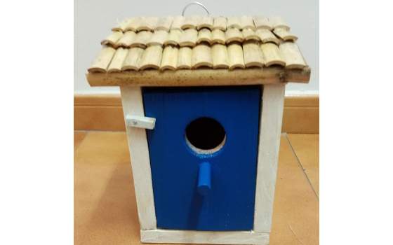 Casita Nido Rustica de Pajaros Puerta Azul