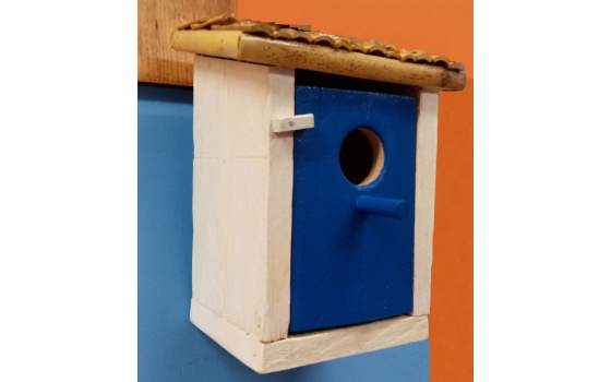 Casita Nido Rustica de Pajaros Puerta Azul