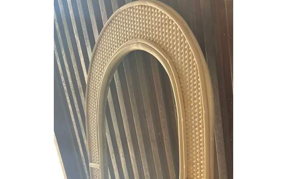 Espejo Decoracion Semicircular en Rattan Serie Atains