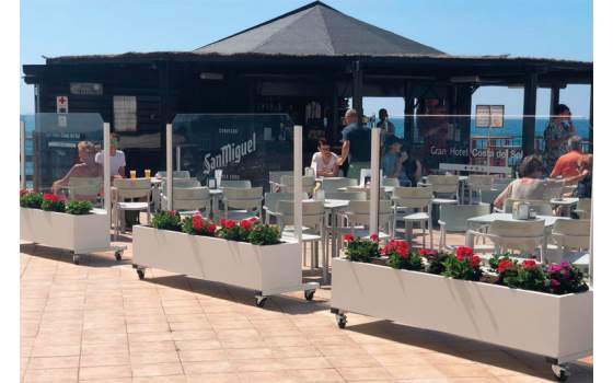 Jardinera Metalica con Cristal Separador Para Hosteleria Pikaro