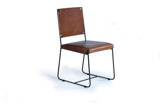 Juego 2 Sillas Forja y Tapizado Cuero Marron Serie Adevar