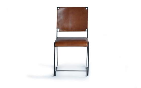 Juego 2 Sillas Forja y Tapizado Cuero Marron Serie Adevar