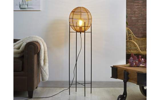 Lampara Pie Forja y Globo de Rattan Serie Hanae