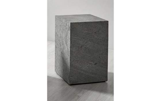 Mesa Auxiliar Cubo Chapeada en Piedra Serie Adirnos Mesa Auxiliar Cubo Chapeada en Piedra Serie Adirnos