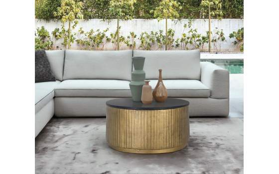 Mesa Centro Tapa Granito con Chapa de Bronce Amcel