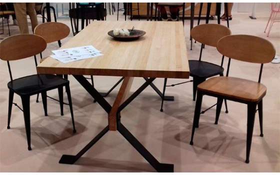 Mesa Cruz de Forja y Madera Estilo industrial Serie Anjar