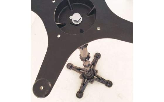 Mesa Velador Alta Hierro Fundido Clasica Negra Serie Adiast