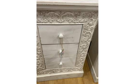 Mesita Noche 3 Cajones Madera Tallada Blanco Decape Edasta