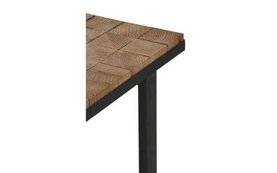 Recibidor Estilo Industrial Tablas Recicladas y Acero Natens