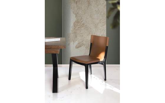 Set de 2 Sillas Eco Piel y Madera Marron Negro Barust