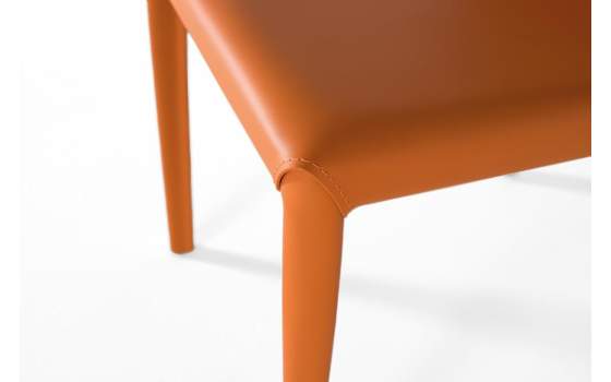 Set de 2 Sillas Eco Piel y Metal Naranja Serie Barust