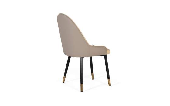 Set de 4 Sillas Elegantes Cuero Sintetico Beige y Acero Alkiza