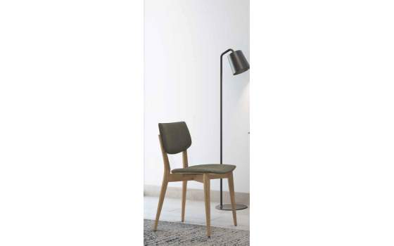Silla Basic Tapiceria y Patas Roble Adott