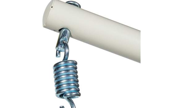 Silla Colgante Rattan Sintetico y Acero en Blanco Althaus