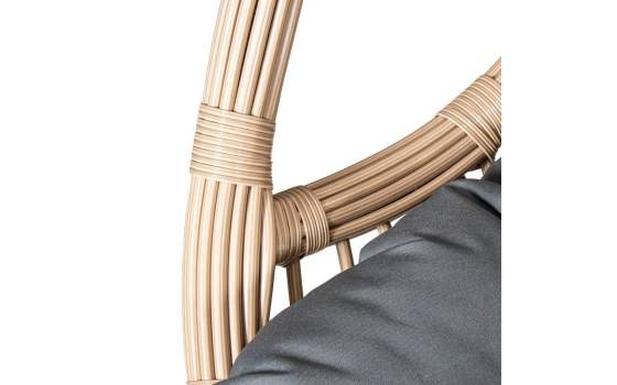 Silla Columpio Colgante Acero Negro y Ratan - Serie Ahrana