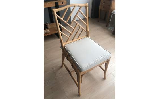 Silla Comedor Rattan Natural con Cojin Serie Rombo