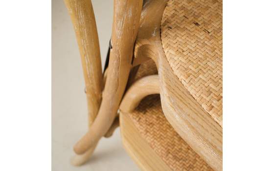 Silla Cruces Apilable en Olmo Color Roble serie Duna