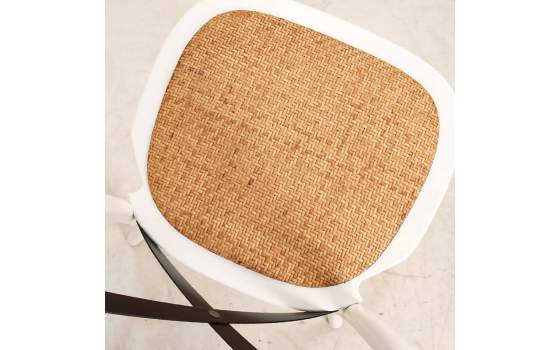 Silla Cruces Apilable Olmo Color Blanco Asiento Ratan Duna