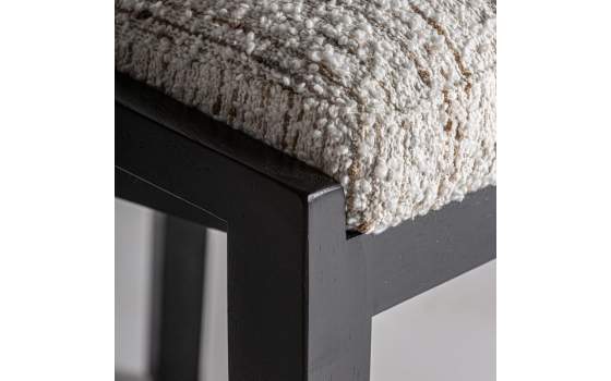 Silla de Comedor vanguardista Tapizada serie Neuvic