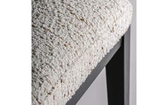 Silla de Comedor vanguardista Tapizada serie Neuvic