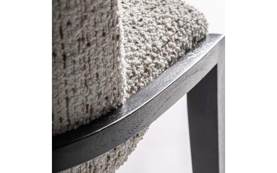 Silla de Comedor vanguardista Tapizada serie Neuvic