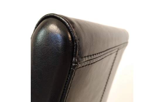 Silla Piel Negra Arsinol