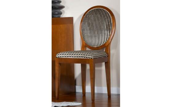 Silla Tapizada Clasica  Colonial Madera Castaño Serie Atrio