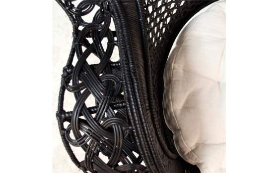 Sillon Clasico Emmanuelle Ratan Negro Serie Apfel