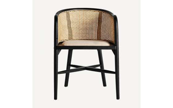 Sillon Contemporaneo Madera Rejilla Tapizado Negro Serie Nuchis