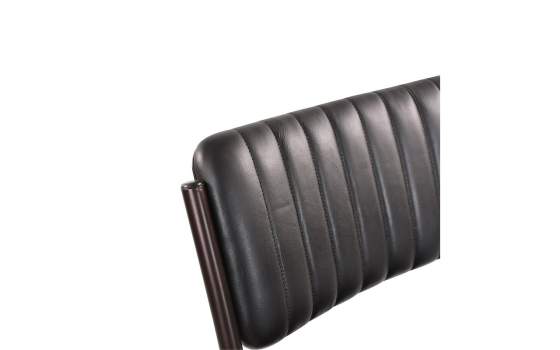 Sillon Tapizado Piel Negra Estructura de Acero Negro Bristol